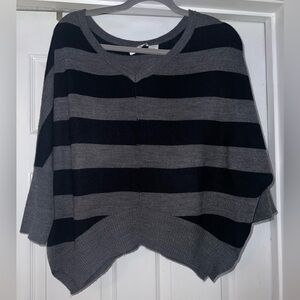 RD Style Black and Gray Striped knit top